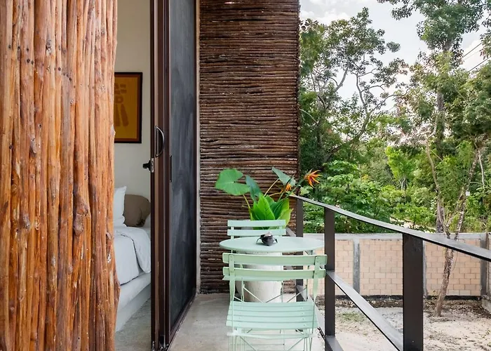 Casa Pepitart House *