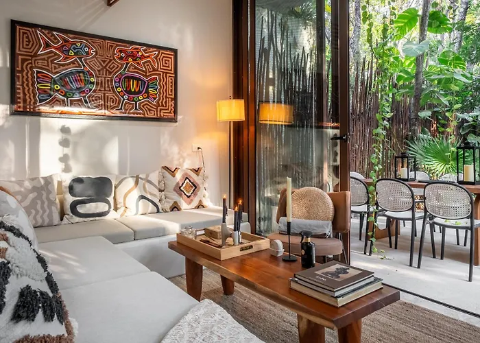 Casa Pepitart House *
